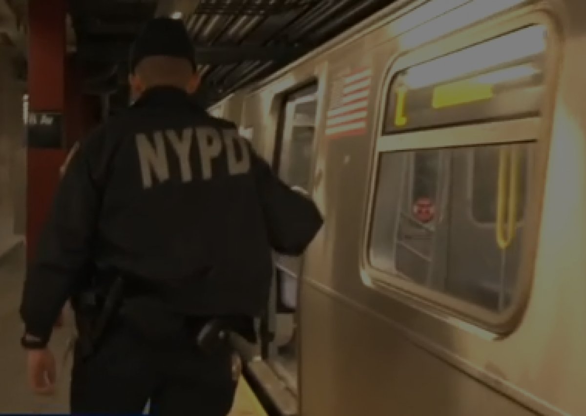 46-year-old man slashed on Upper West Side subway train