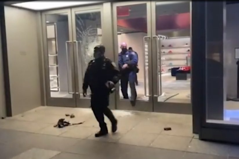 Burglars raid Balenciaga flagship store in Manhattan
